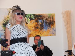 Fashion Show in der Contemplor Galerie Wien am 14. 03. 2024